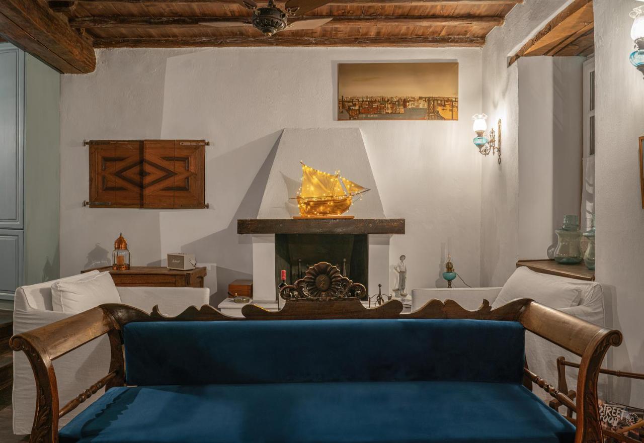 The 1813 Painter'S Villa By Neuvel Galaxidi Ngoại thất bức ảnh